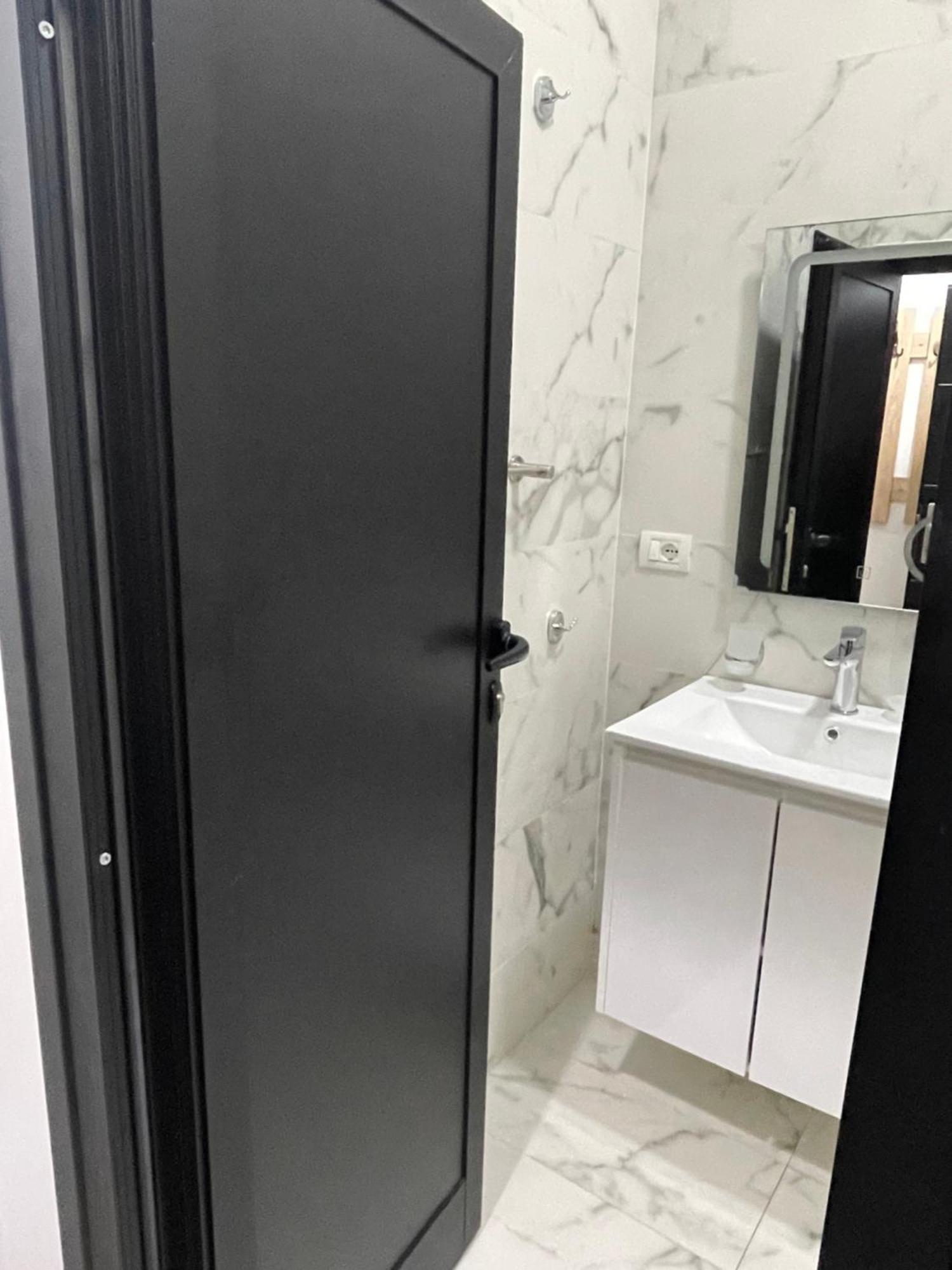 Ora Apartament Pogradec Eksteriør billede