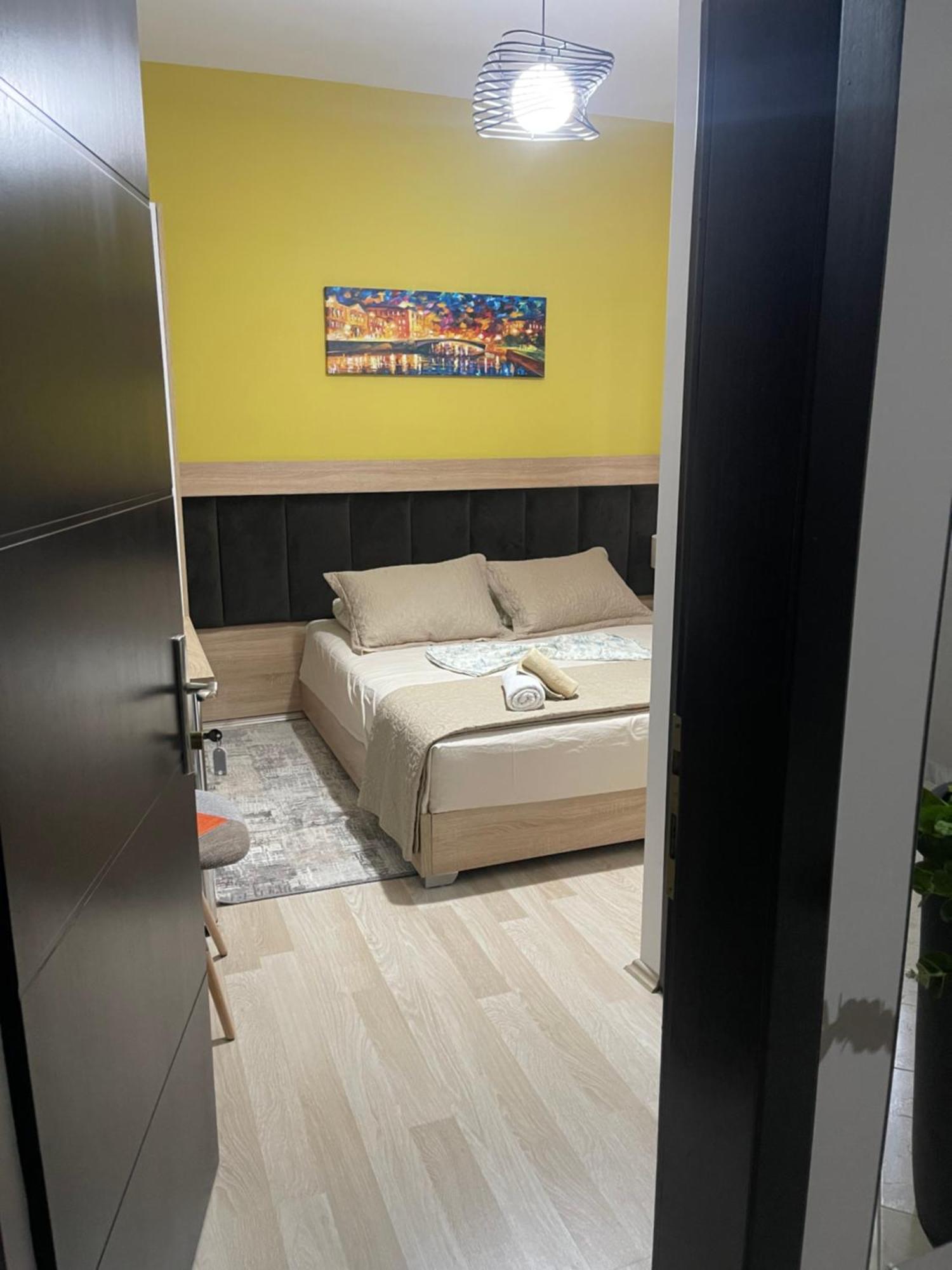 Ora Apartament Pogradec Eksteriør billede